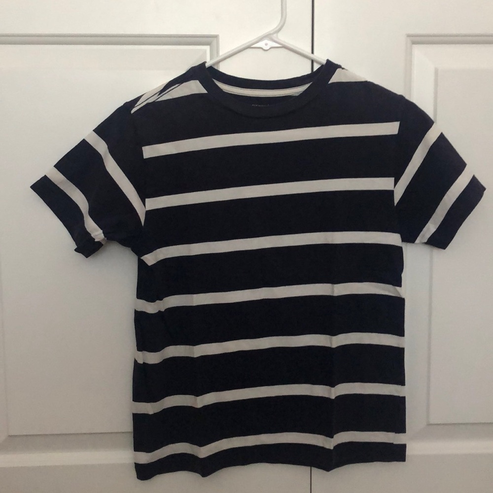 OLD NAVY KIDS STRIPED T SHIRT